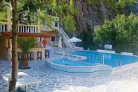 Kyra Panagia Apartment Hotel Pool.jpg